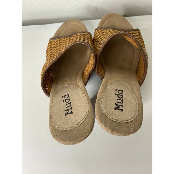 Mudd Brown Woven Slip On Chunky Platform Open Toe Heels size 8 - Picture 3 of 6